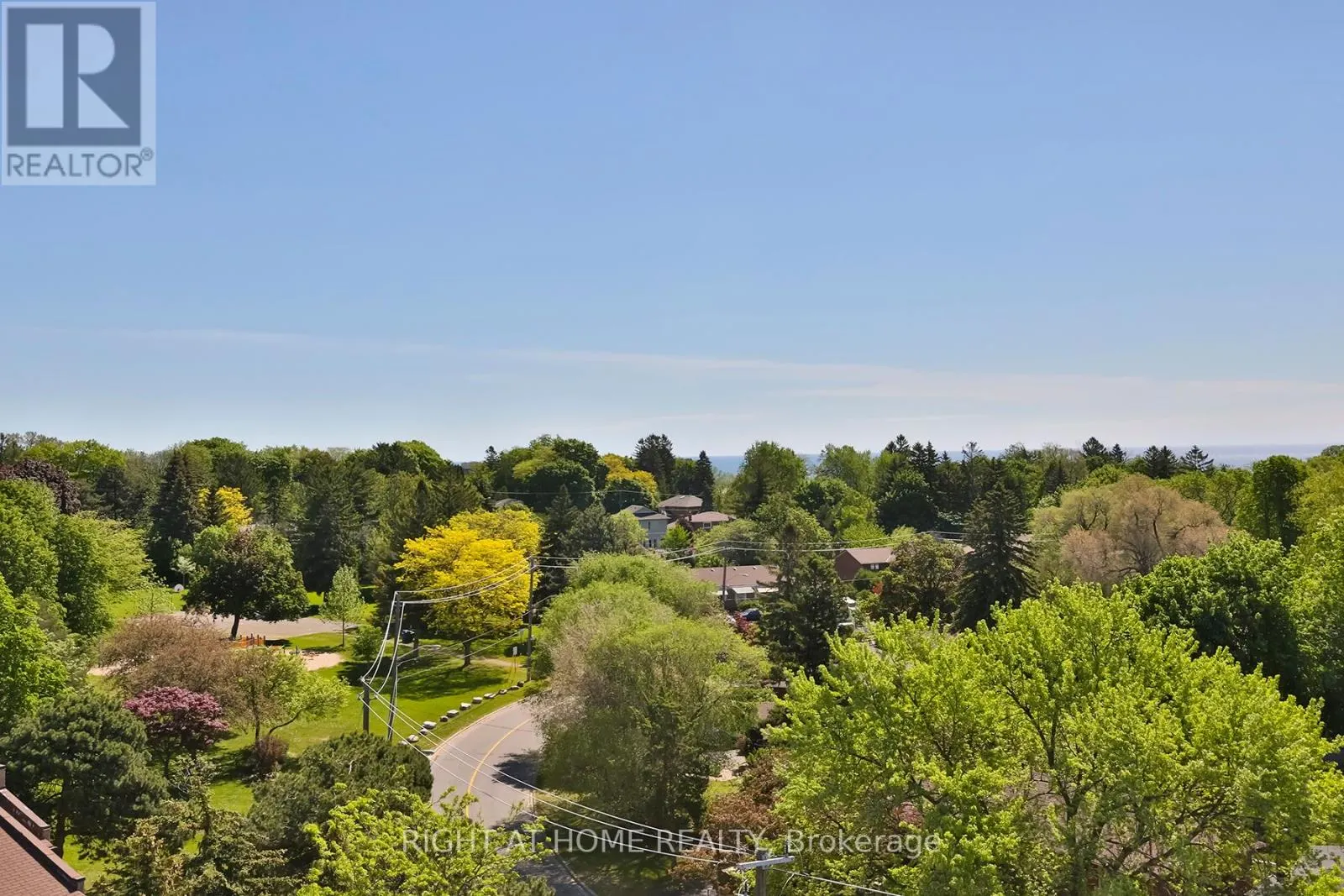 910 - 3655 KINGSTON ROAD
