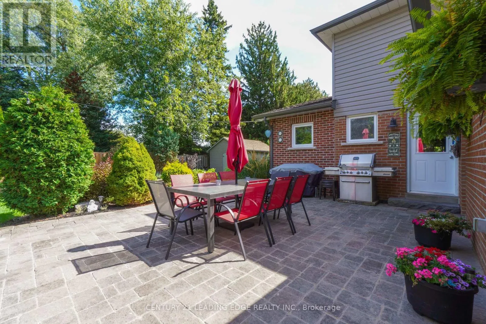 7 DINGLEY COURT