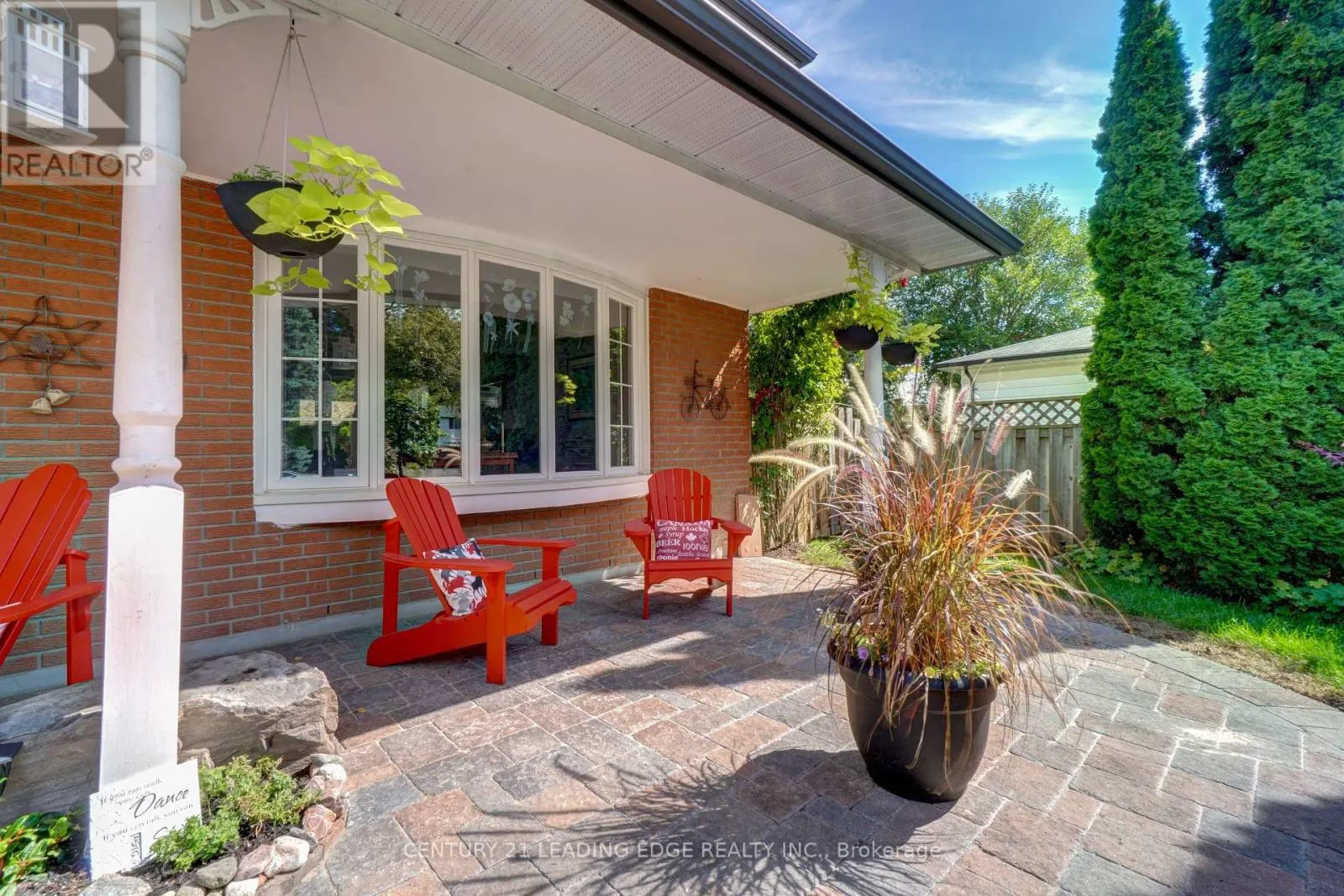 7 DINGLEY COURT