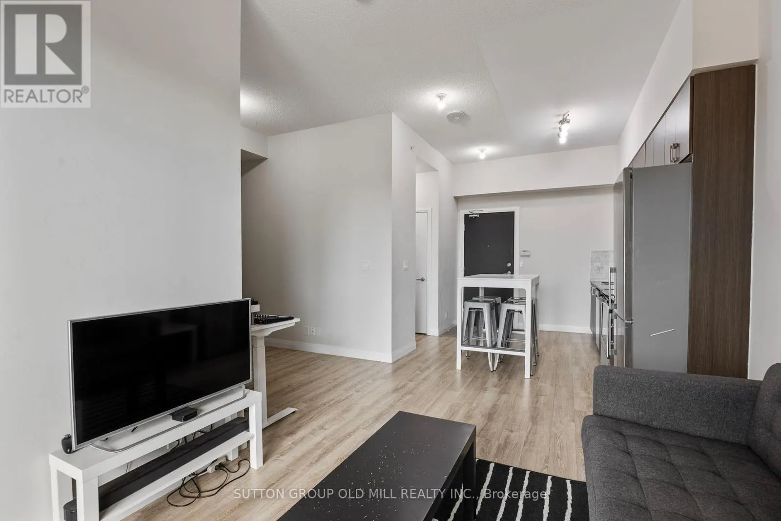 650 - 22 EAST HAVEN DRIVE