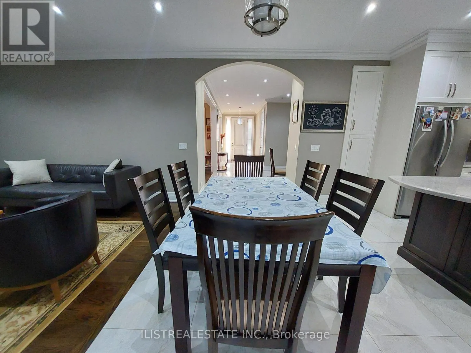 59 PRINCEMERE CRESCENT