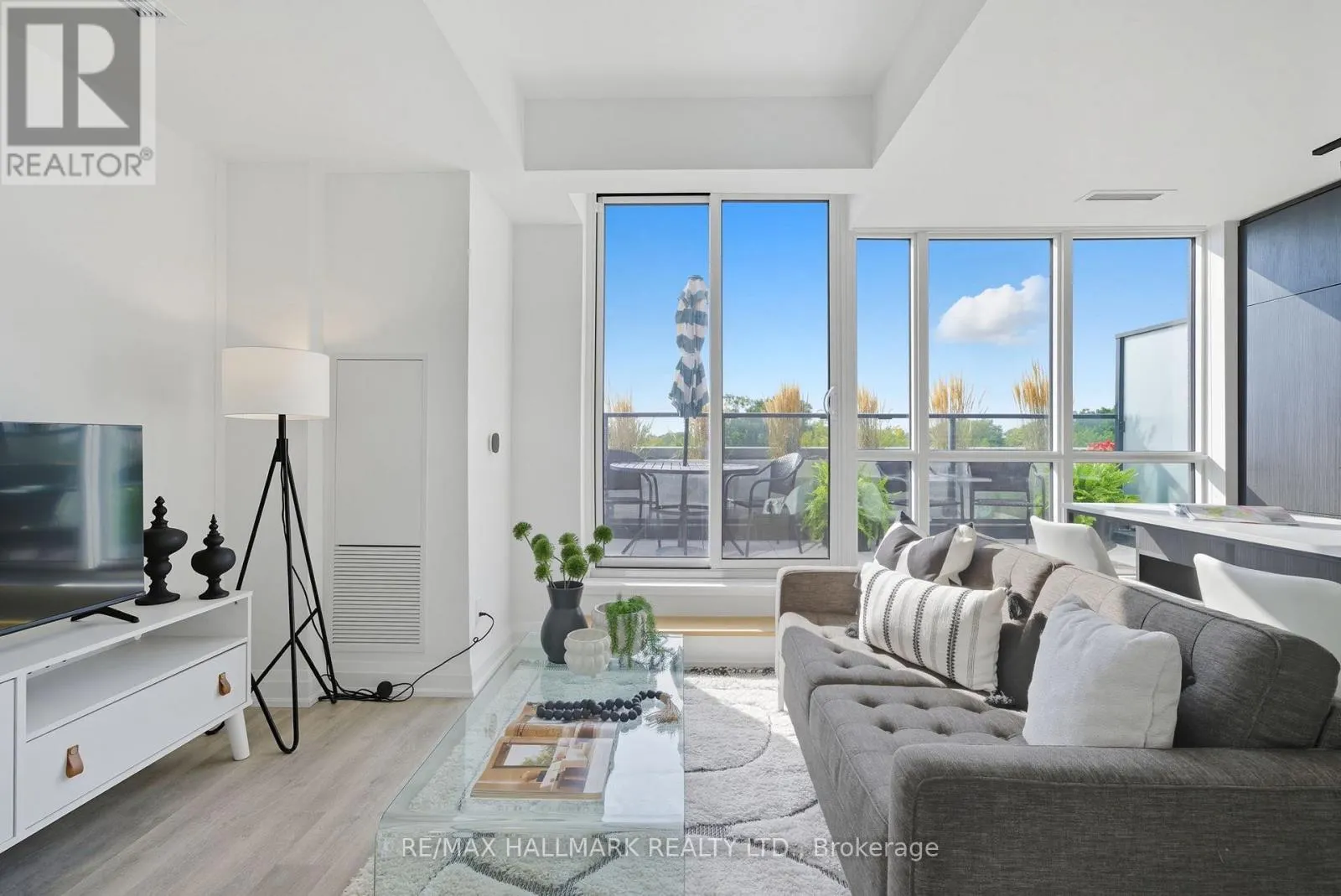 513 - 2369 DANFORTH AVENUE