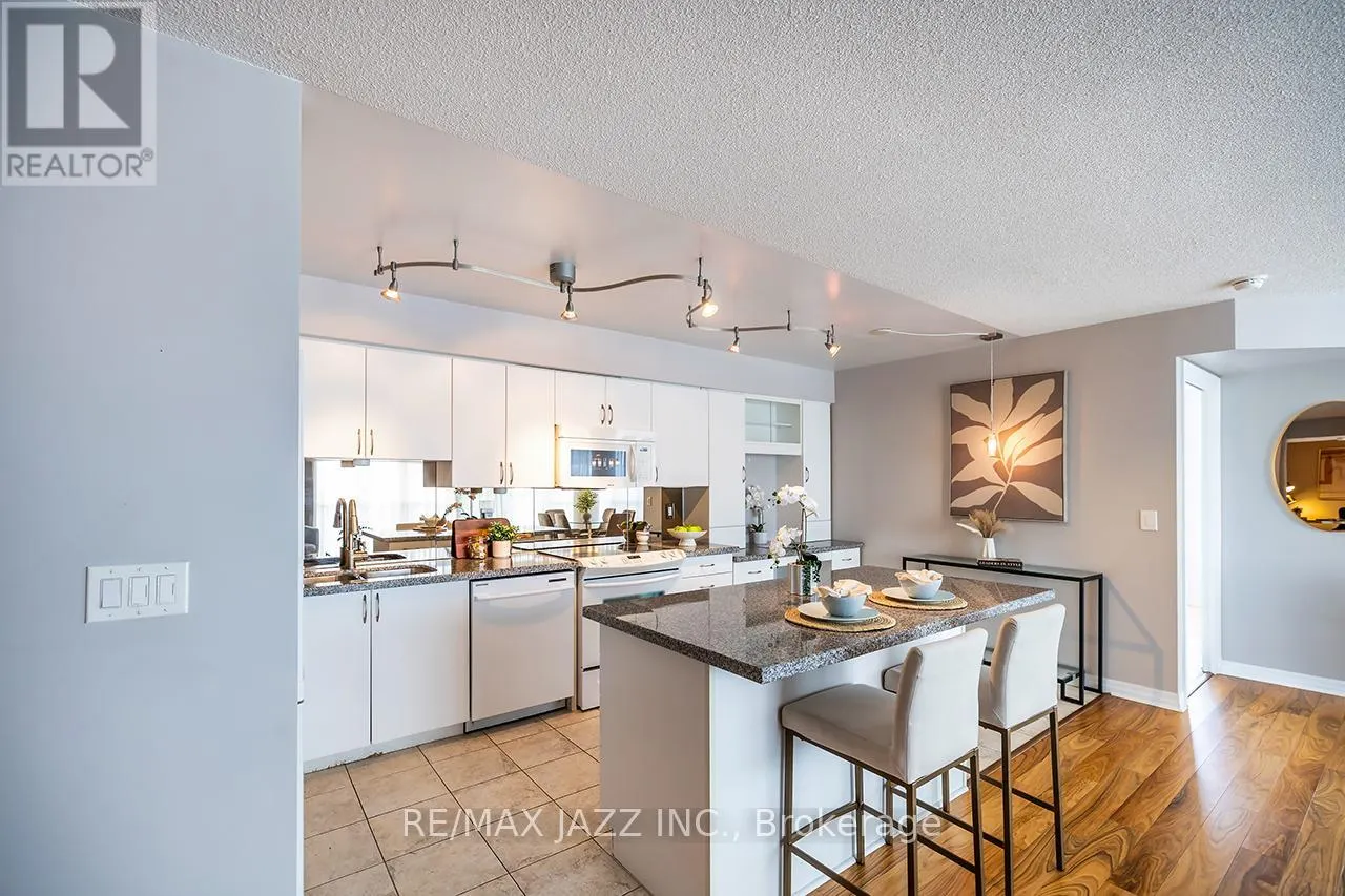 612 - 1600 CHARLES STREET, #612