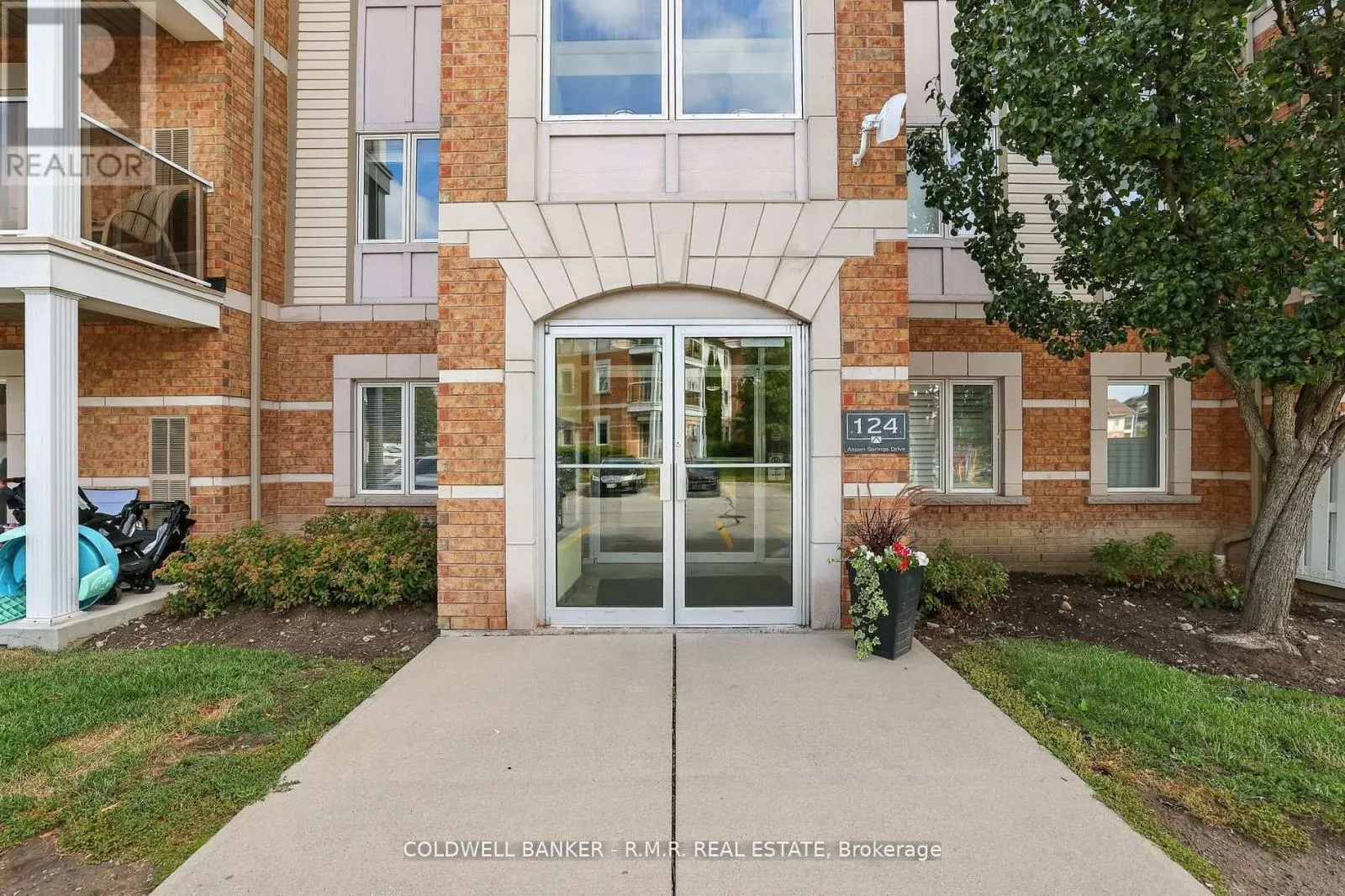 310 - 124 ASPEN SPRINGS DRIVE, #310