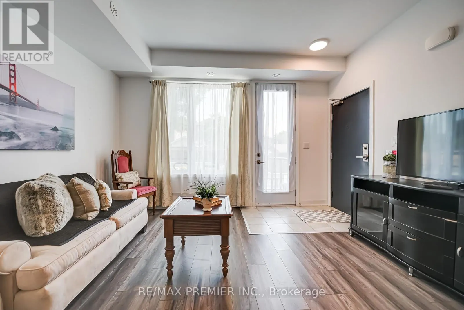 8 - 1479 O'CONNOR DRIVE