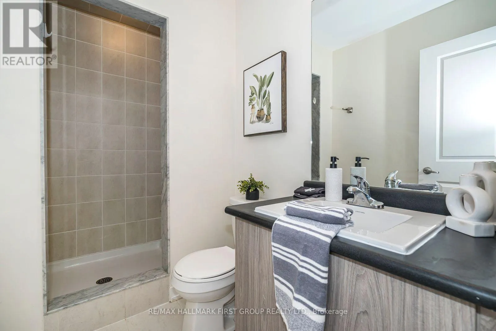 2519 CASTLEGATE CROSSING DRIVE