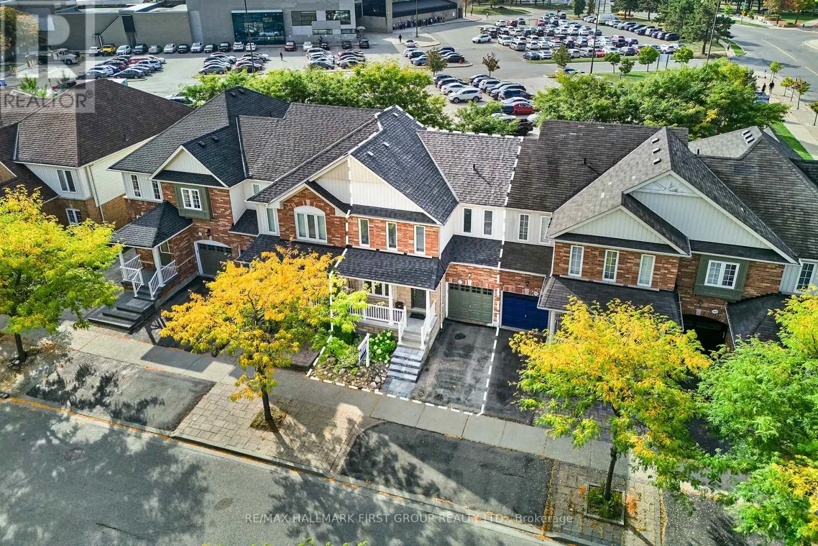 1505 AVONMORE SQUARE