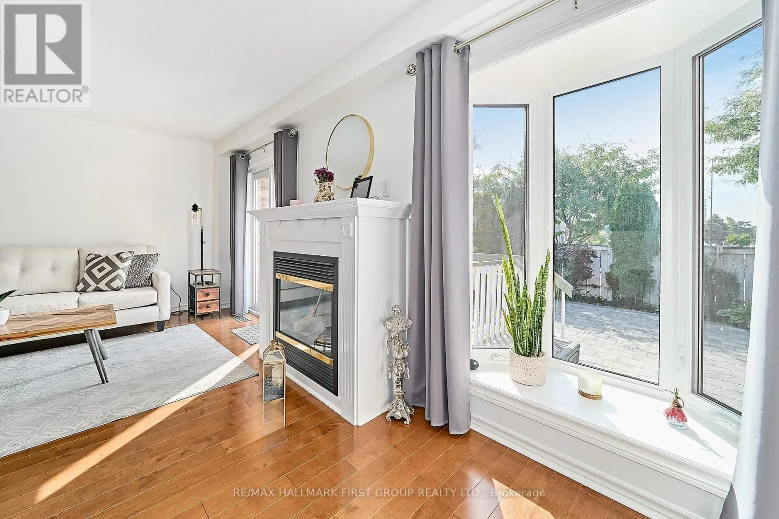 1505 AVONMORE SQUARE