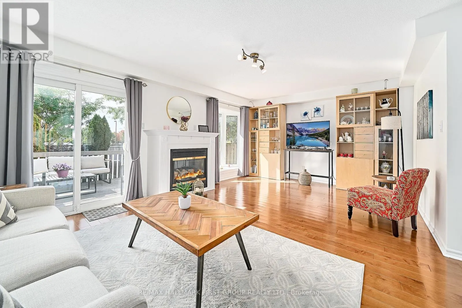 1505 AVONMORE SQUARE