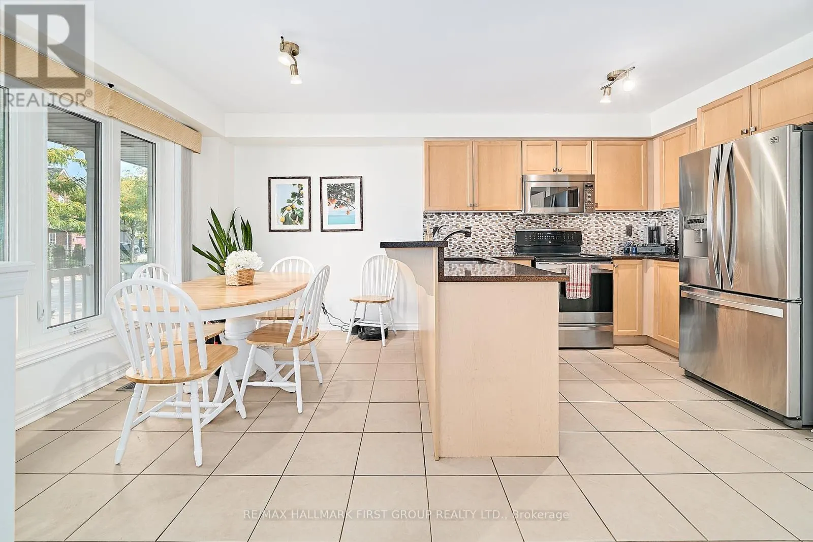 1505 AVONMORE SQUARE