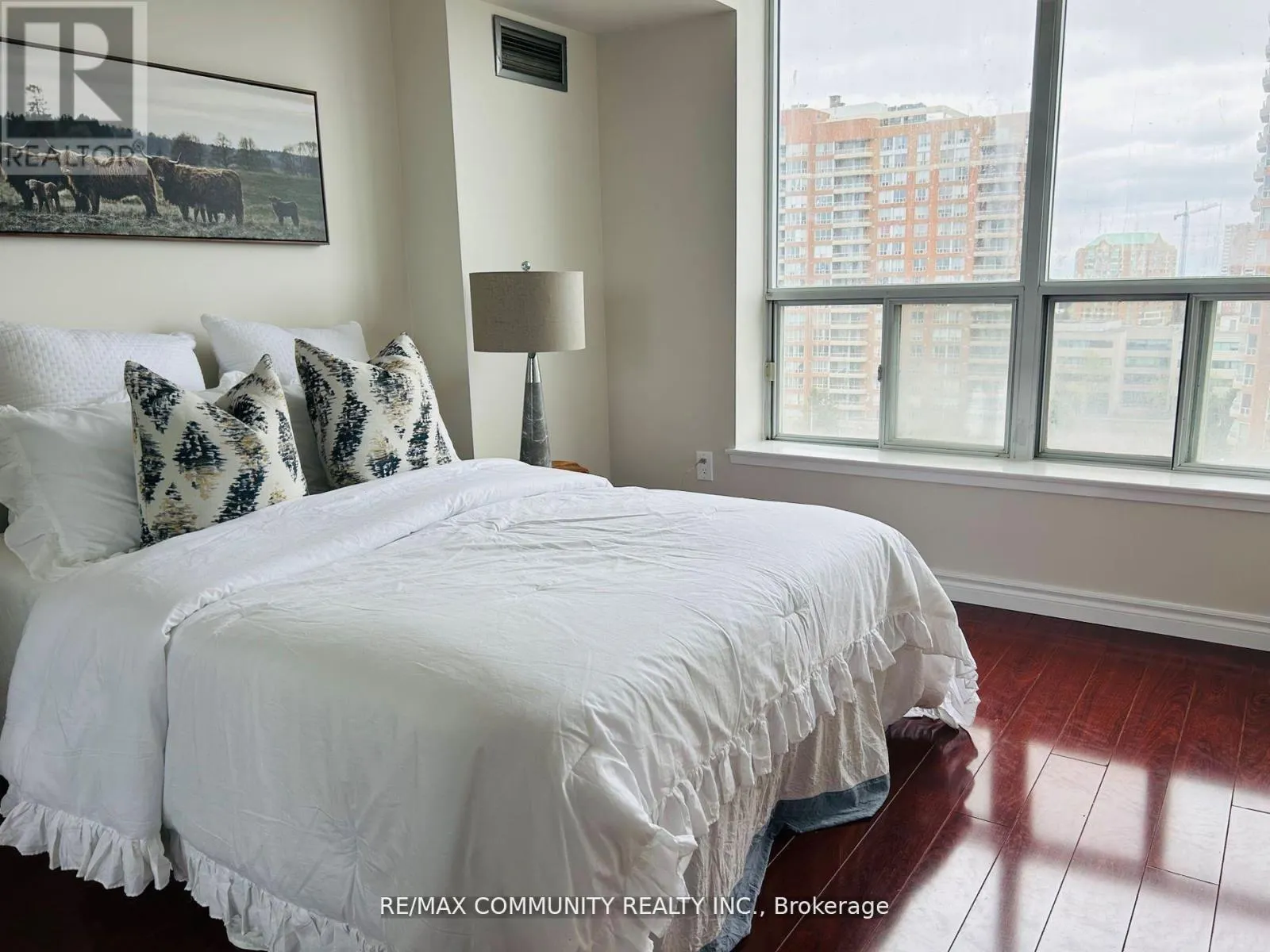 1110 - 430 MCLEVIN AVENUE