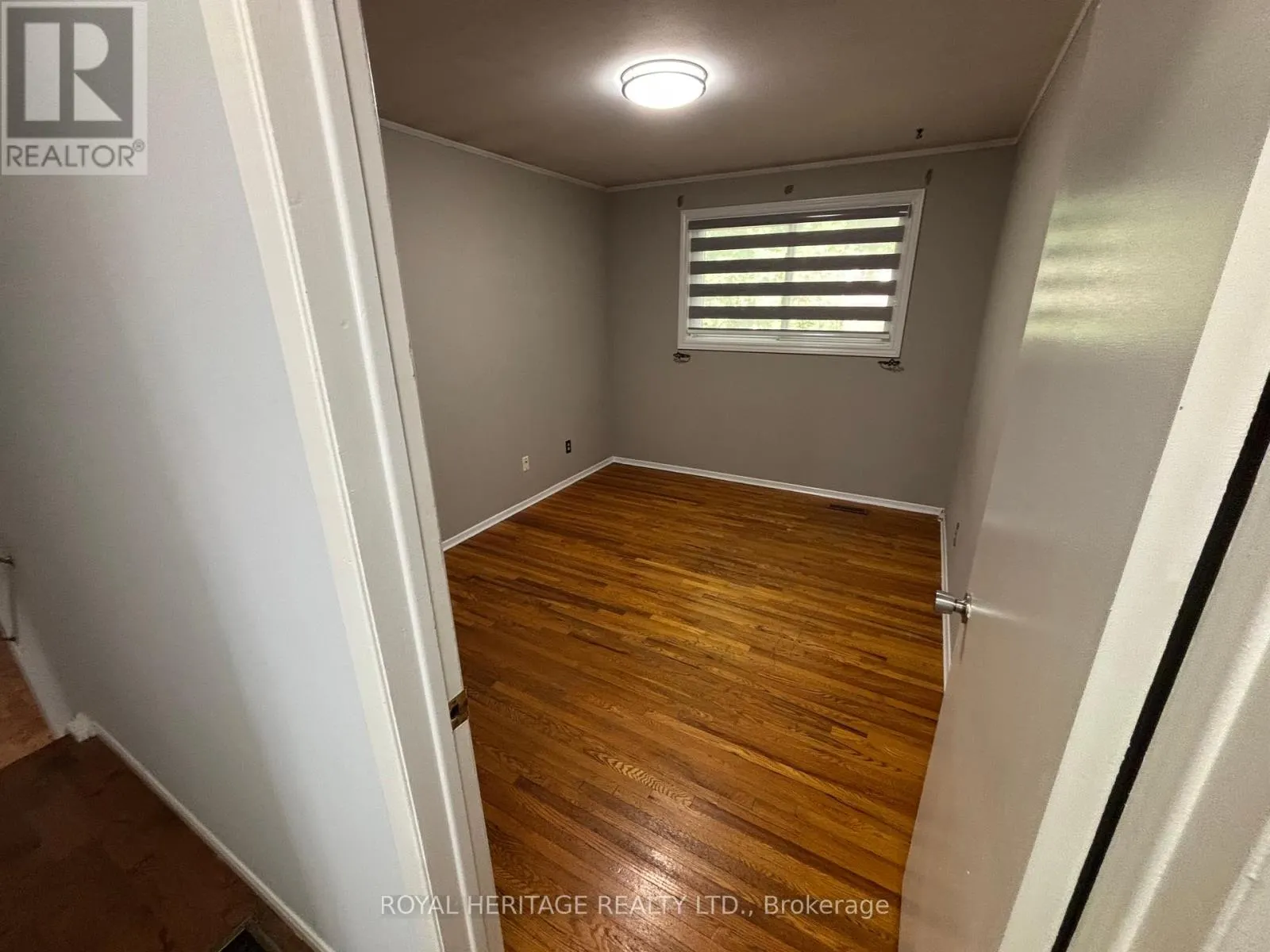 536 FAREWELL STREET