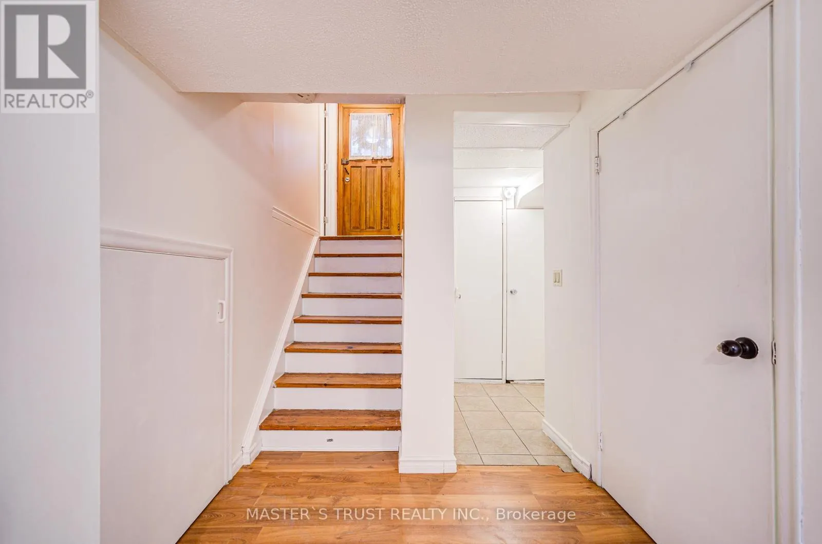 30 DEERFIELD ROAD