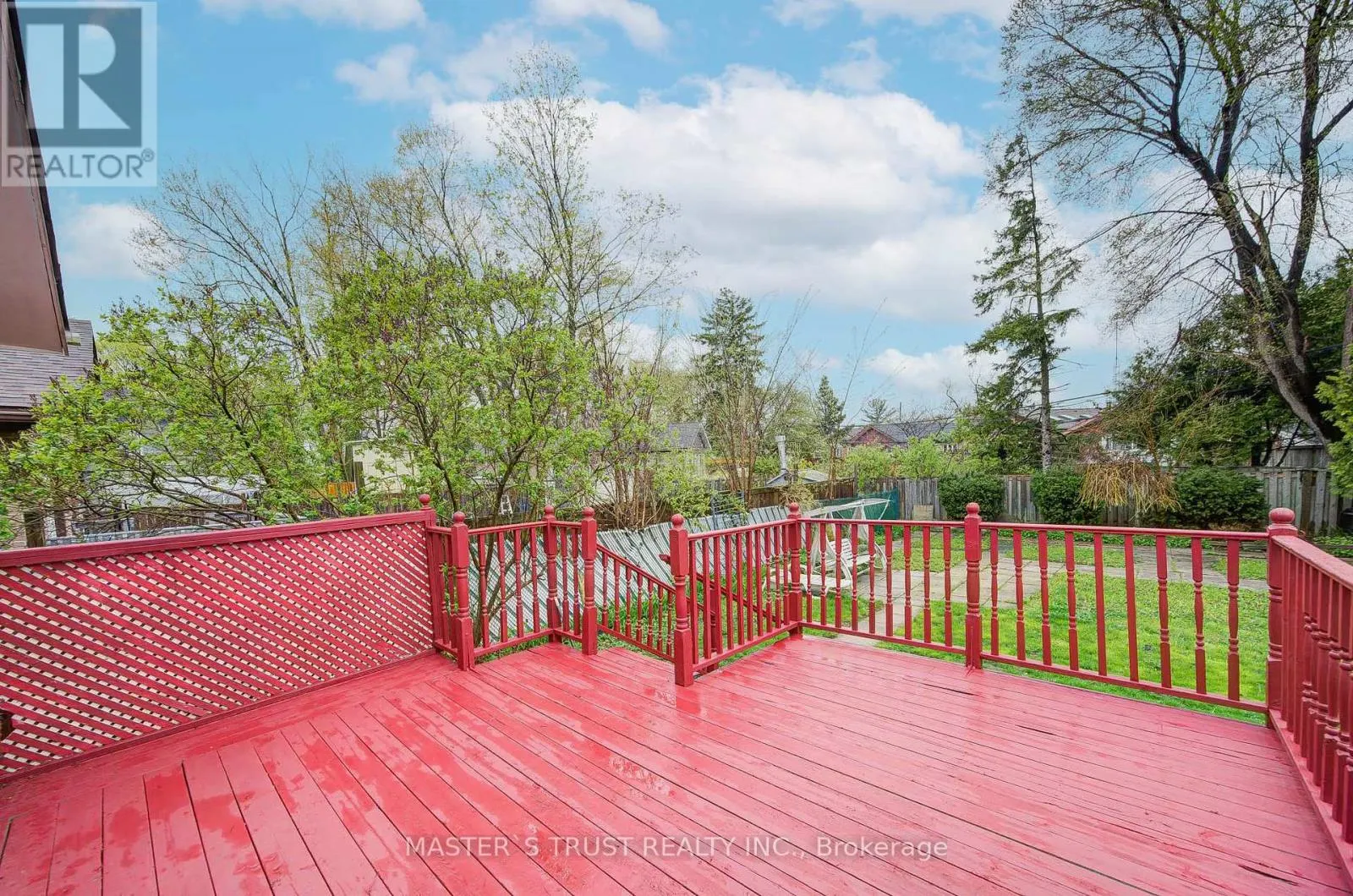 30 DEERFIELD ROAD