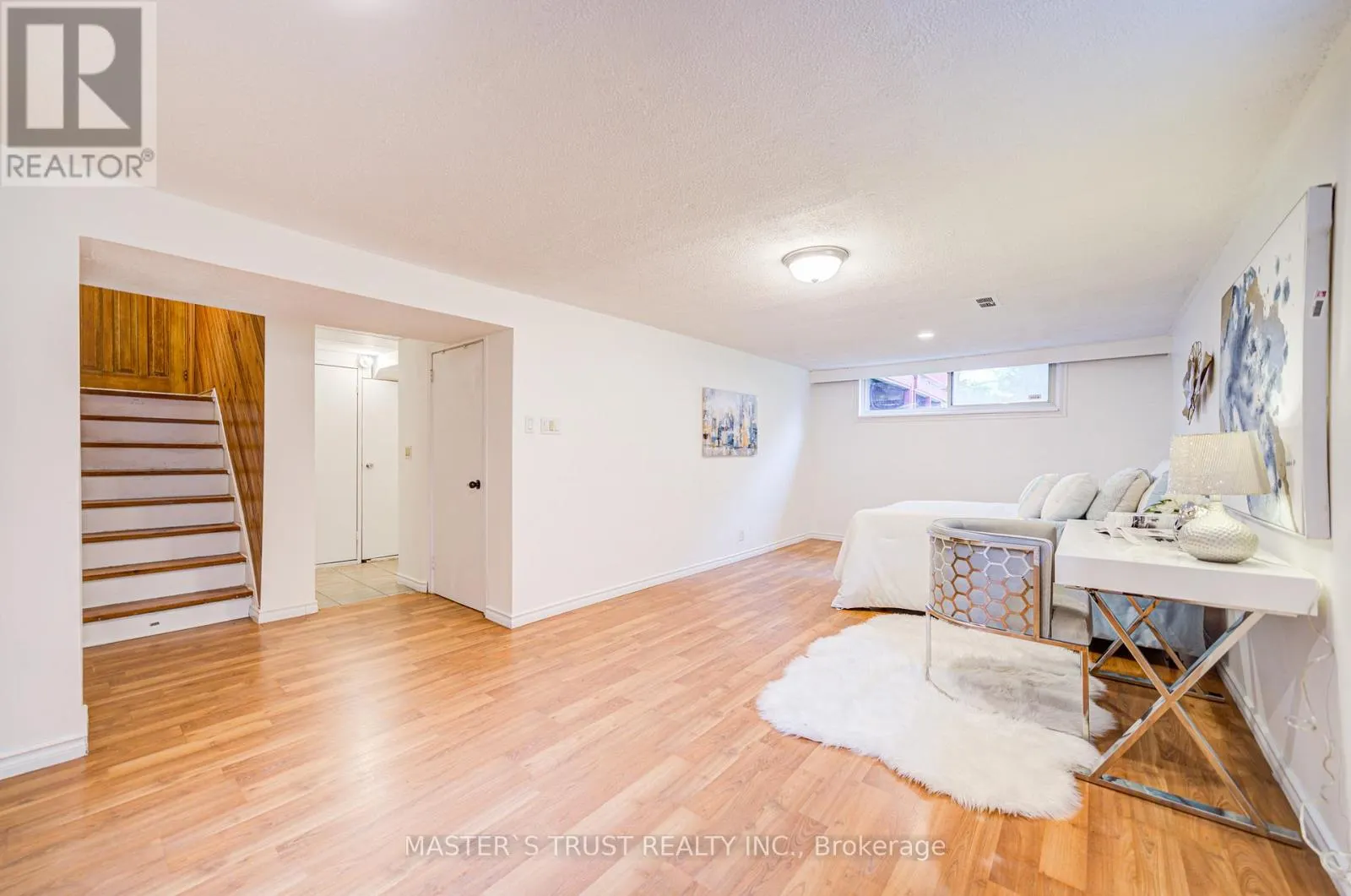 30 DEERFIELD ROAD