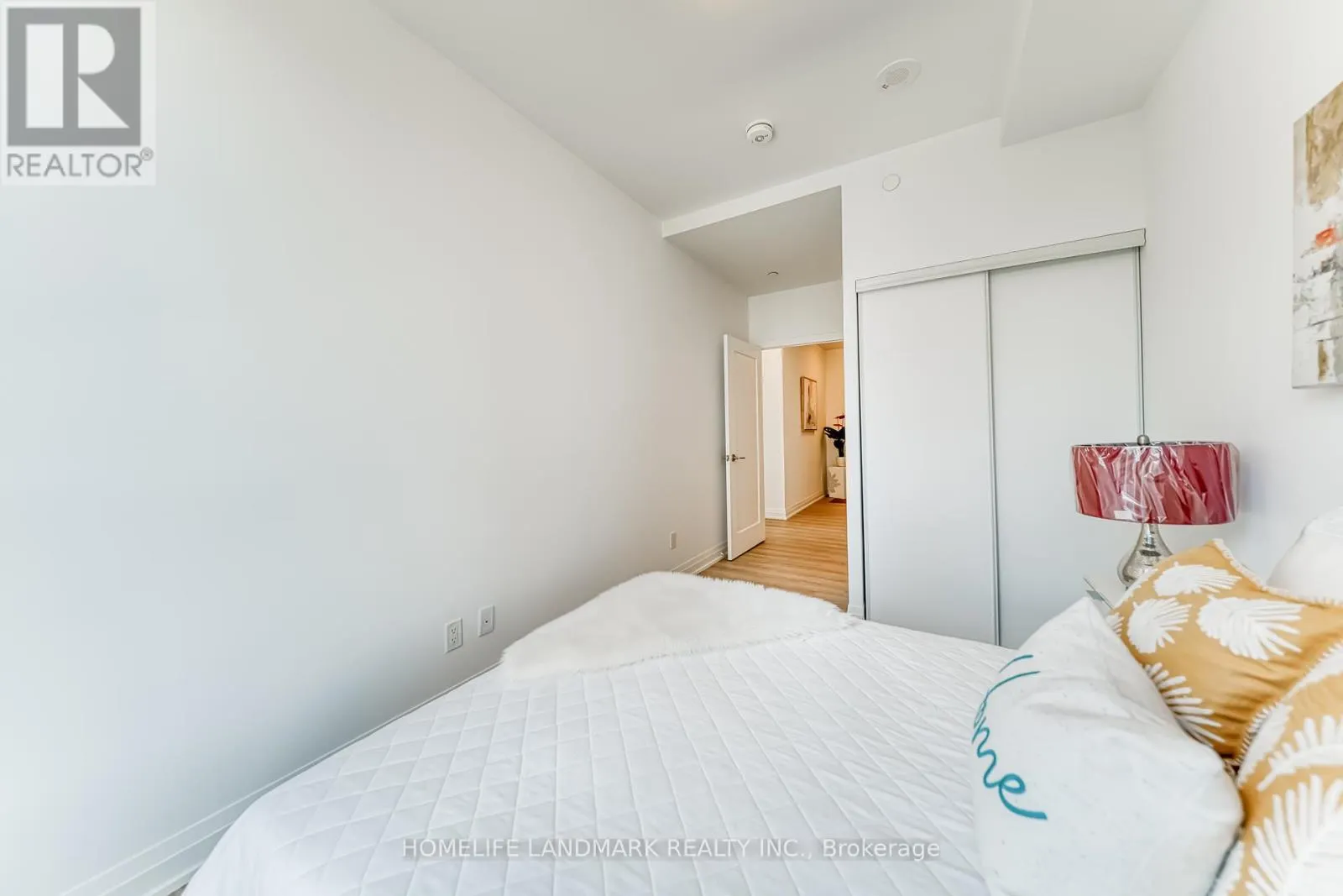 UNIT 712 - 268 MAIN STREET