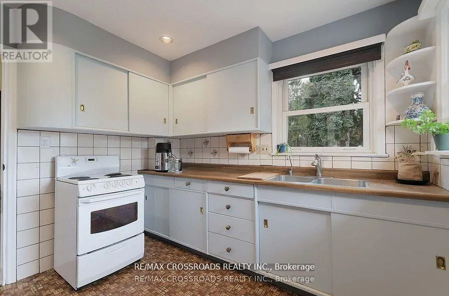 23 CEDARVIEW DRIVE