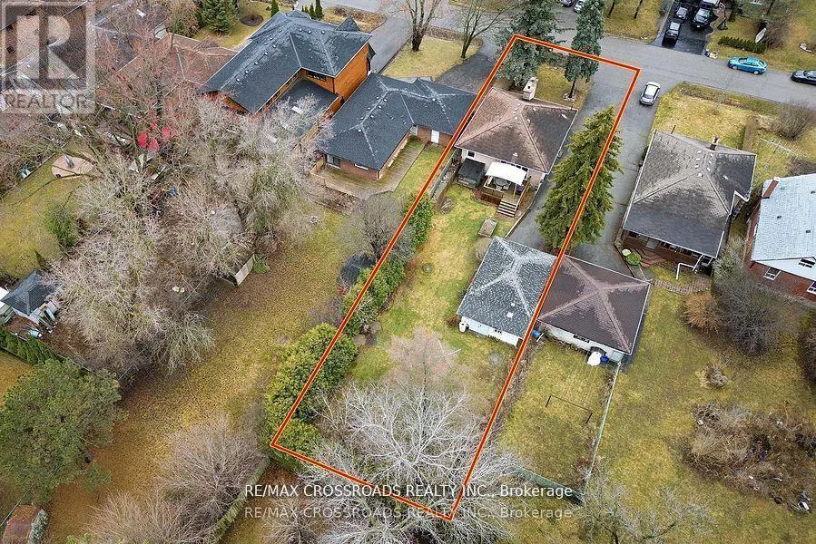 23 CEDARVIEW DRIVE