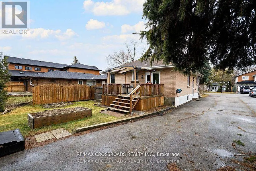 23 CEDARVIEW DRIVE