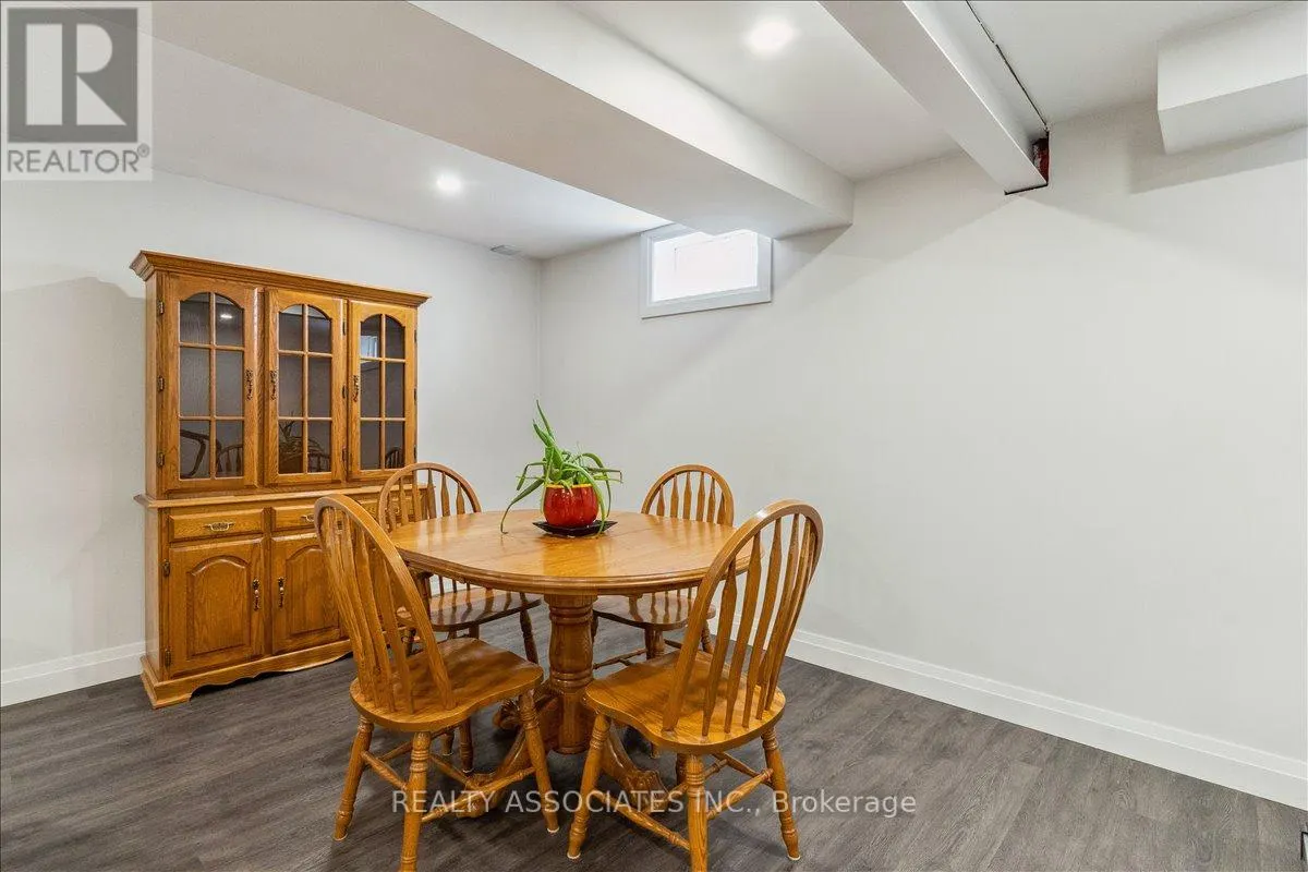 185 GLENABBEY DRIVE