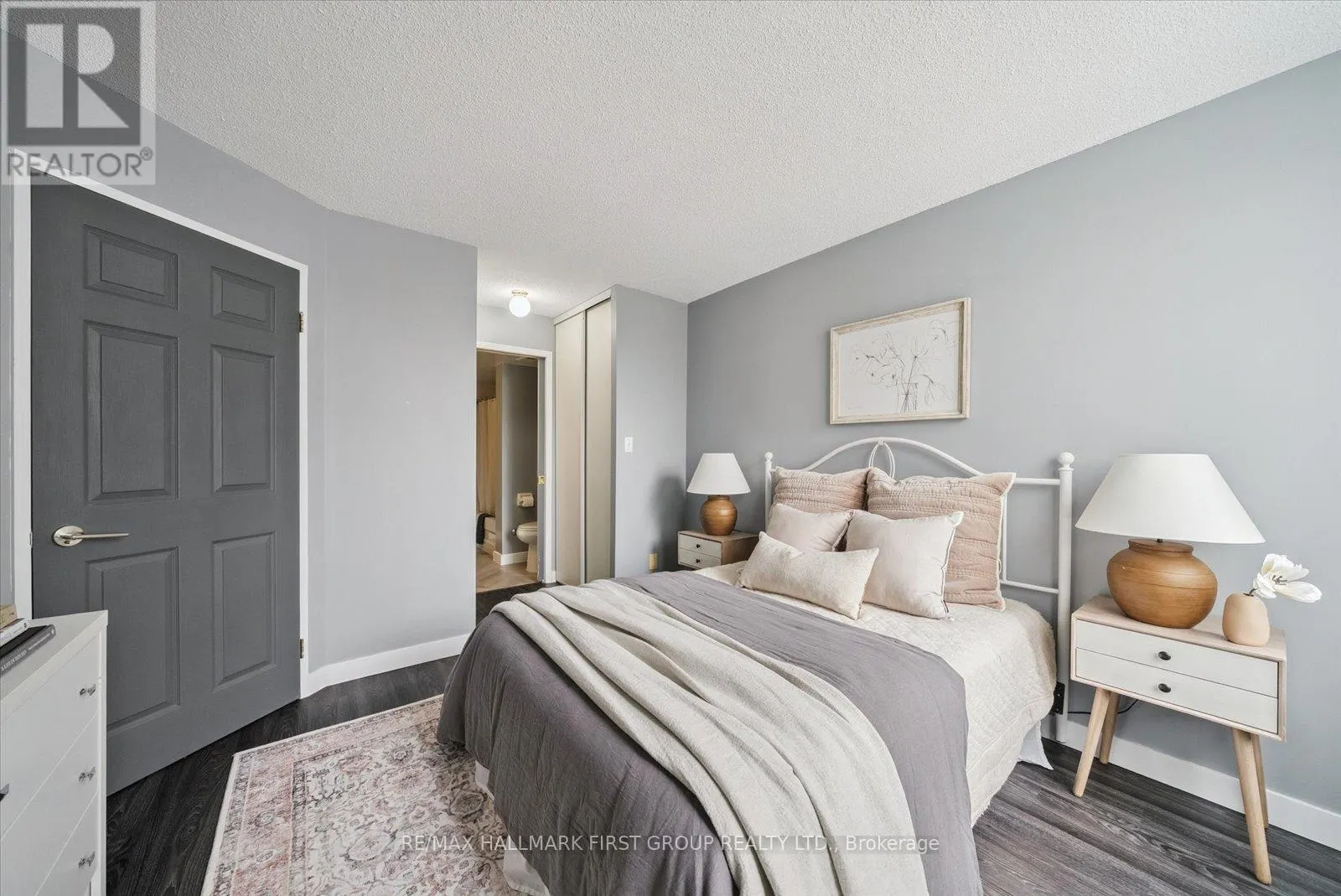 204 - 1625 PICKERING PARKWAY