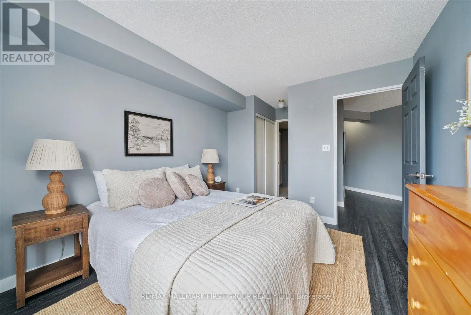 204 - 1625 PICKERING PARKWAY