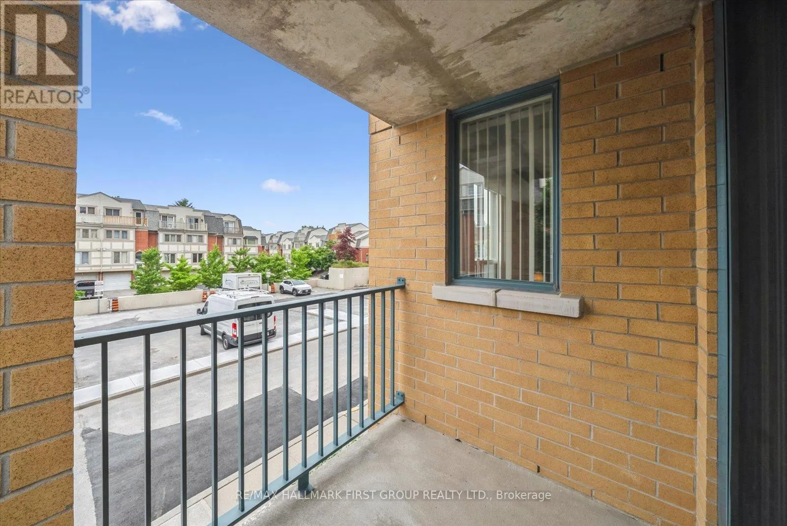 204 - 1625 PICKERING PARKWAY