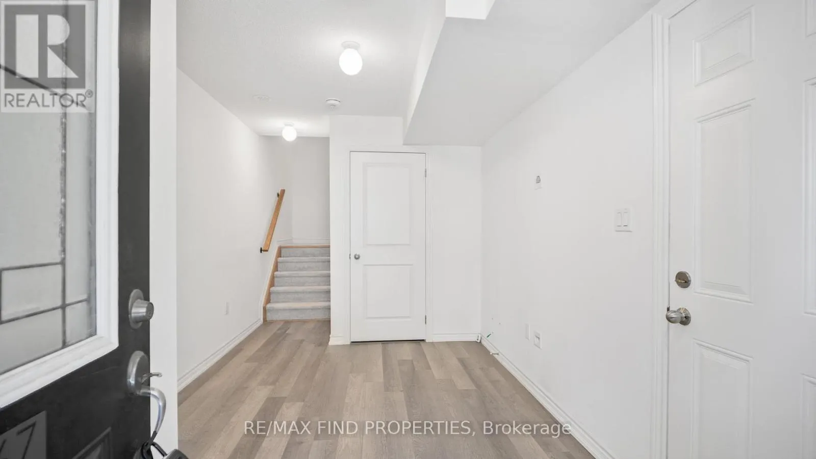2567 LADYFERN CROSSING