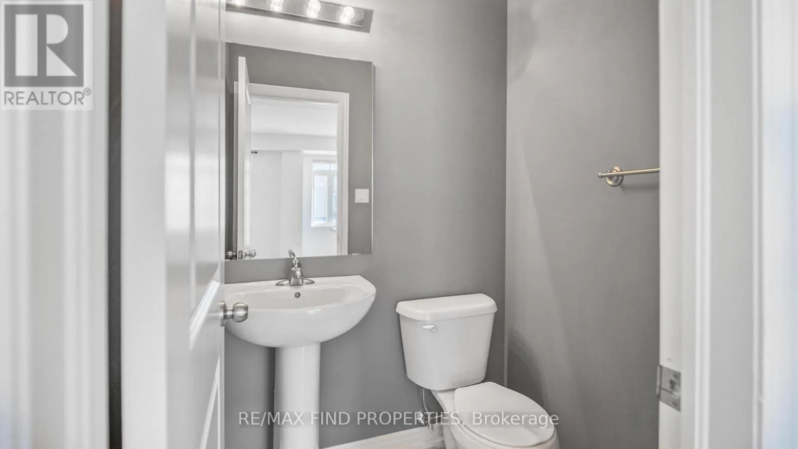 2567 LADYFERN CROSSING
