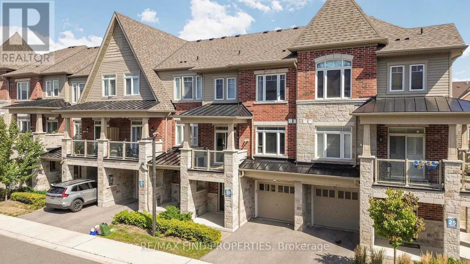 2567 LADYFERN CROSSING