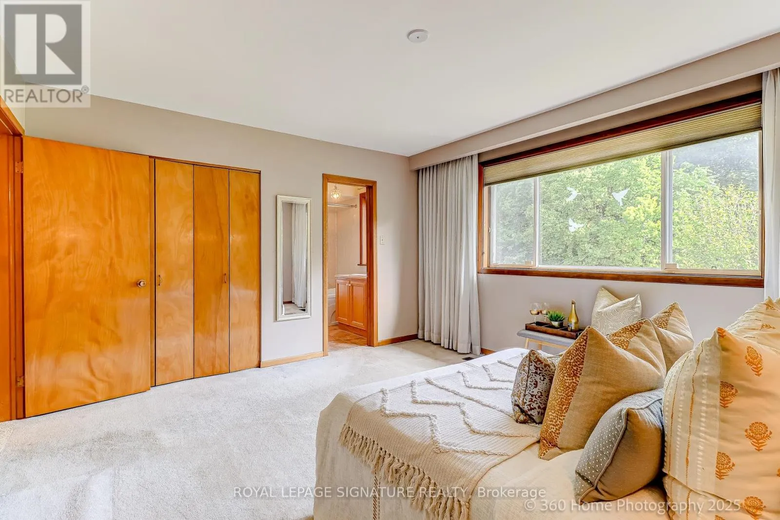 89 PORTICO DRIVE