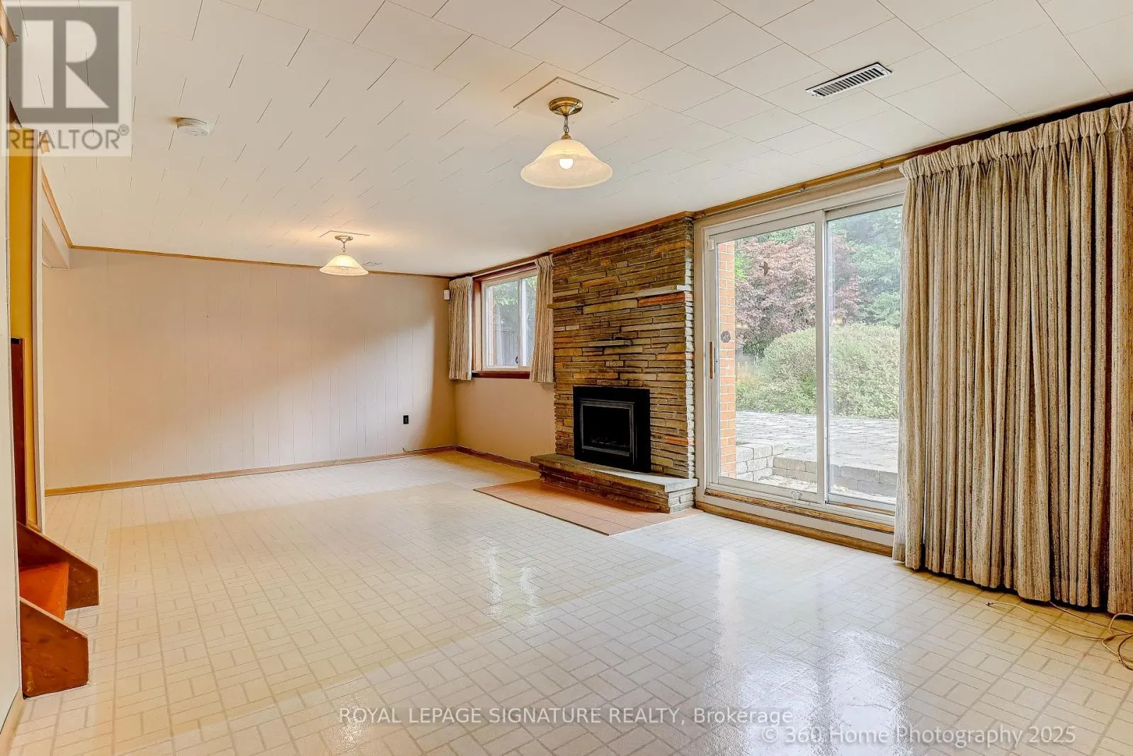 89 PORTICO DRIVE