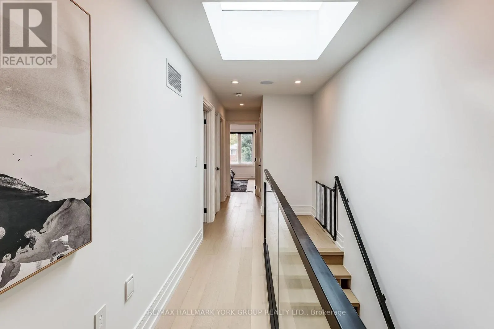 109A HOLBORNE AVENUE