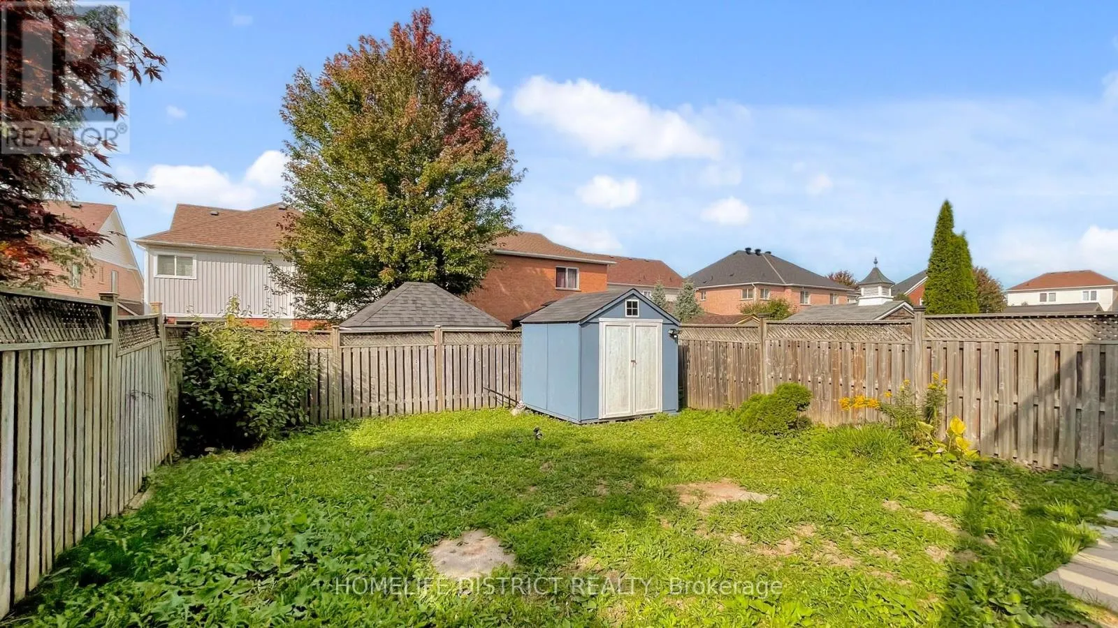 1688 SPENCELY DRIVE
