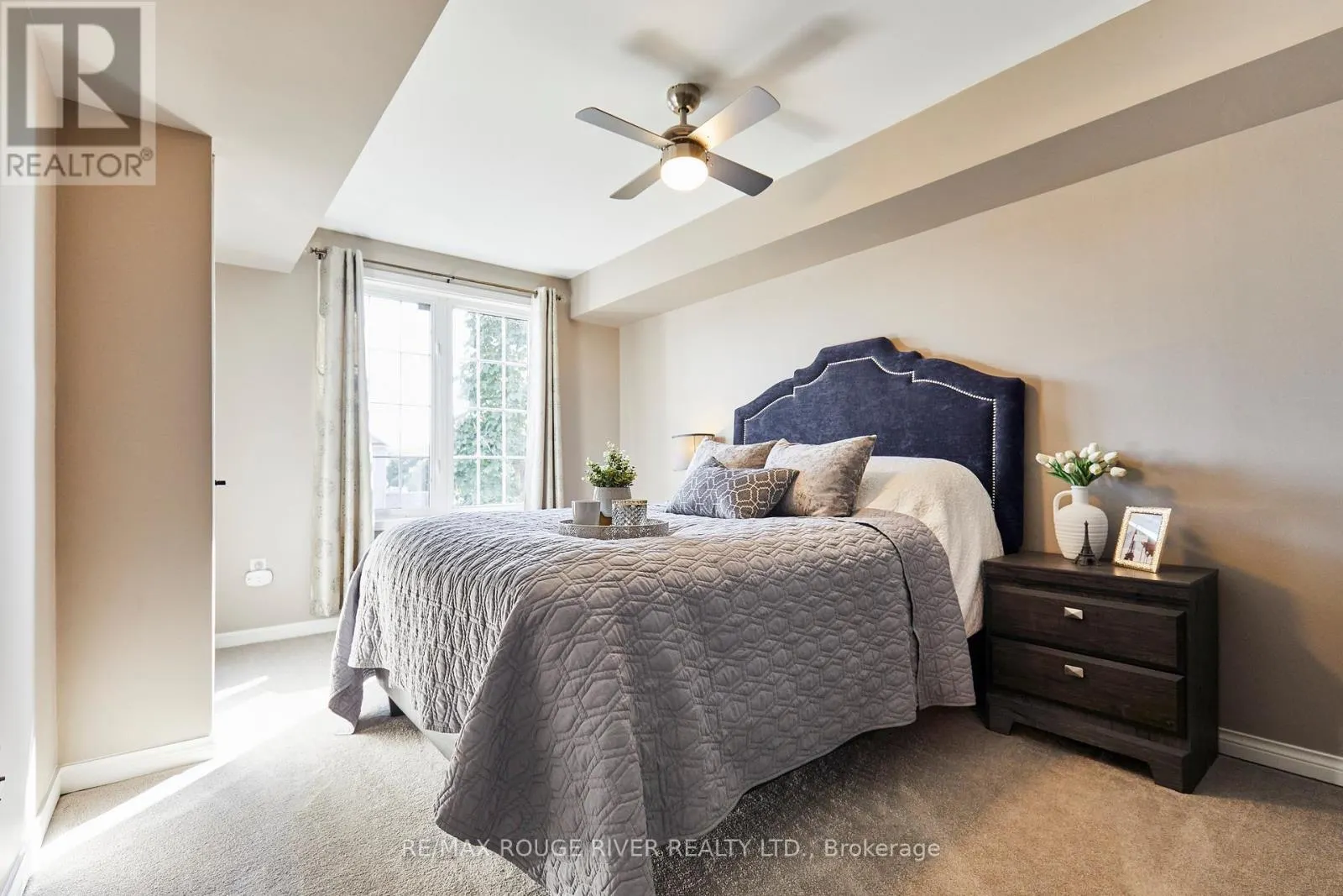 2 - 72 PETRA WAY