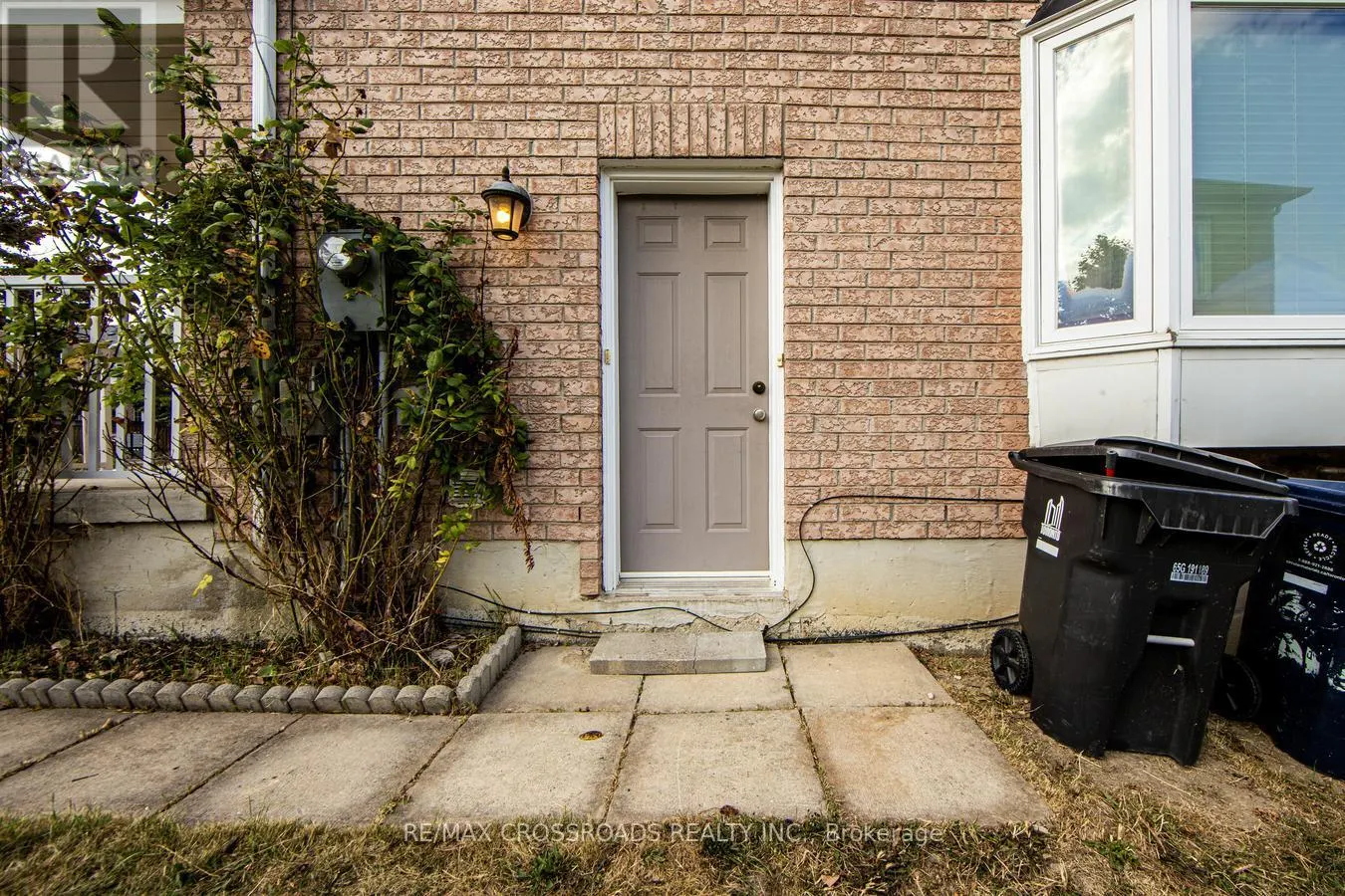 3 BRIMFOREST GATE