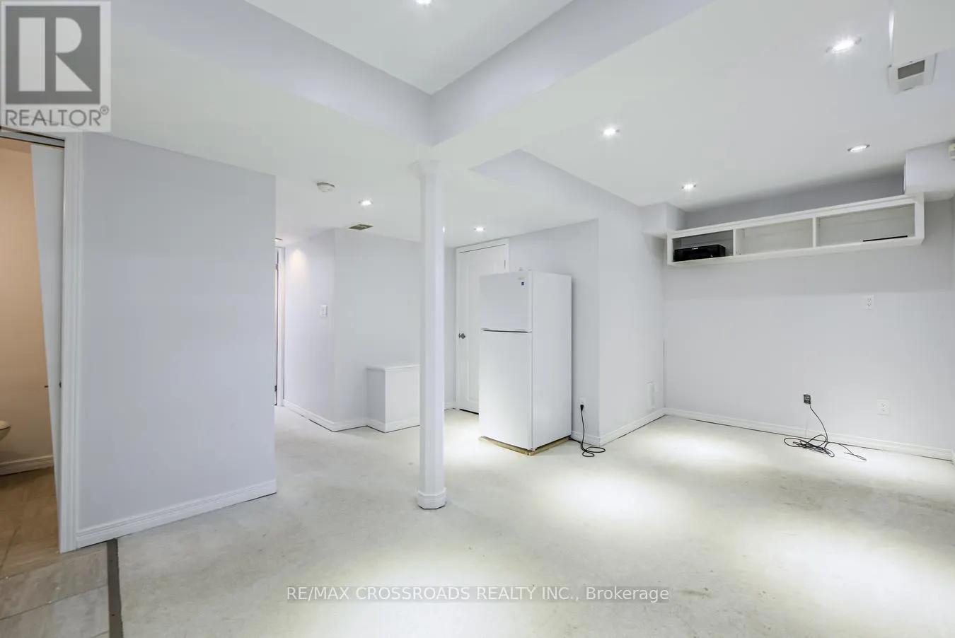 3 BRIMFOREST GATE