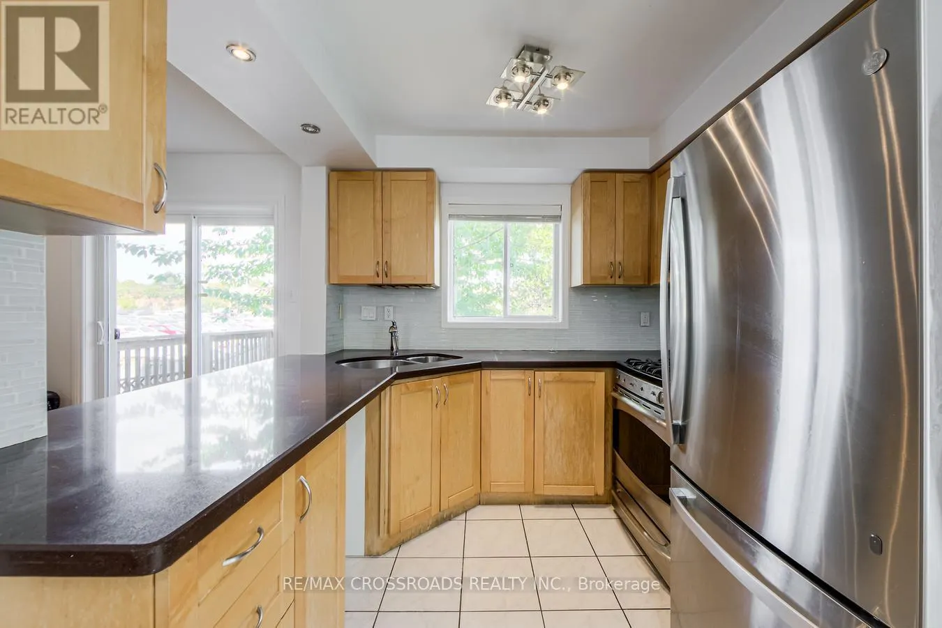 3 BRIMFOREST GATE