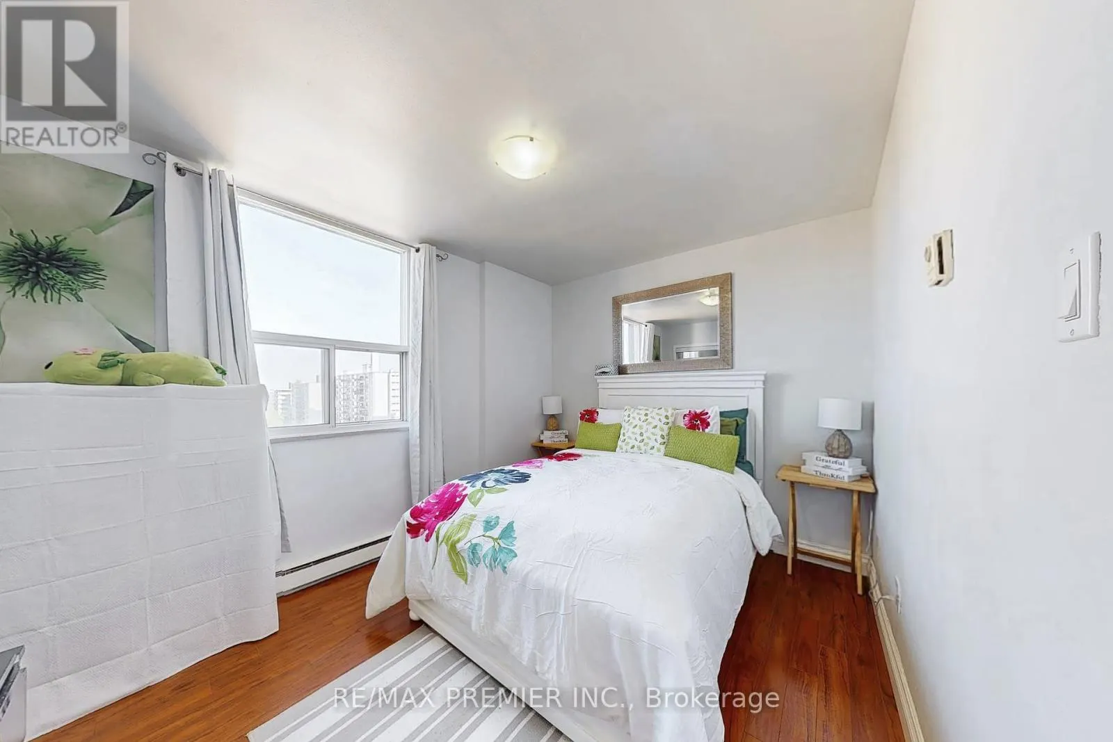 1001 - 1145 LOGAN AVENUE