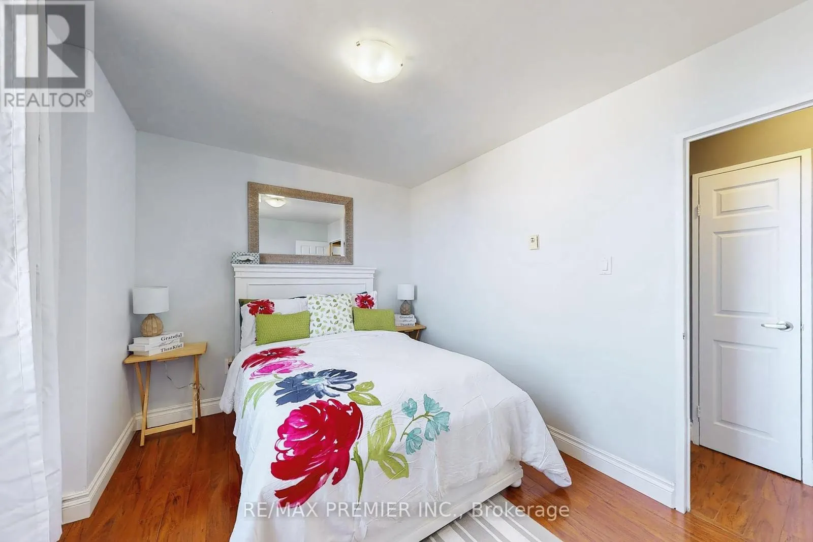 1001 - 1145 LOGAN AVENUE
