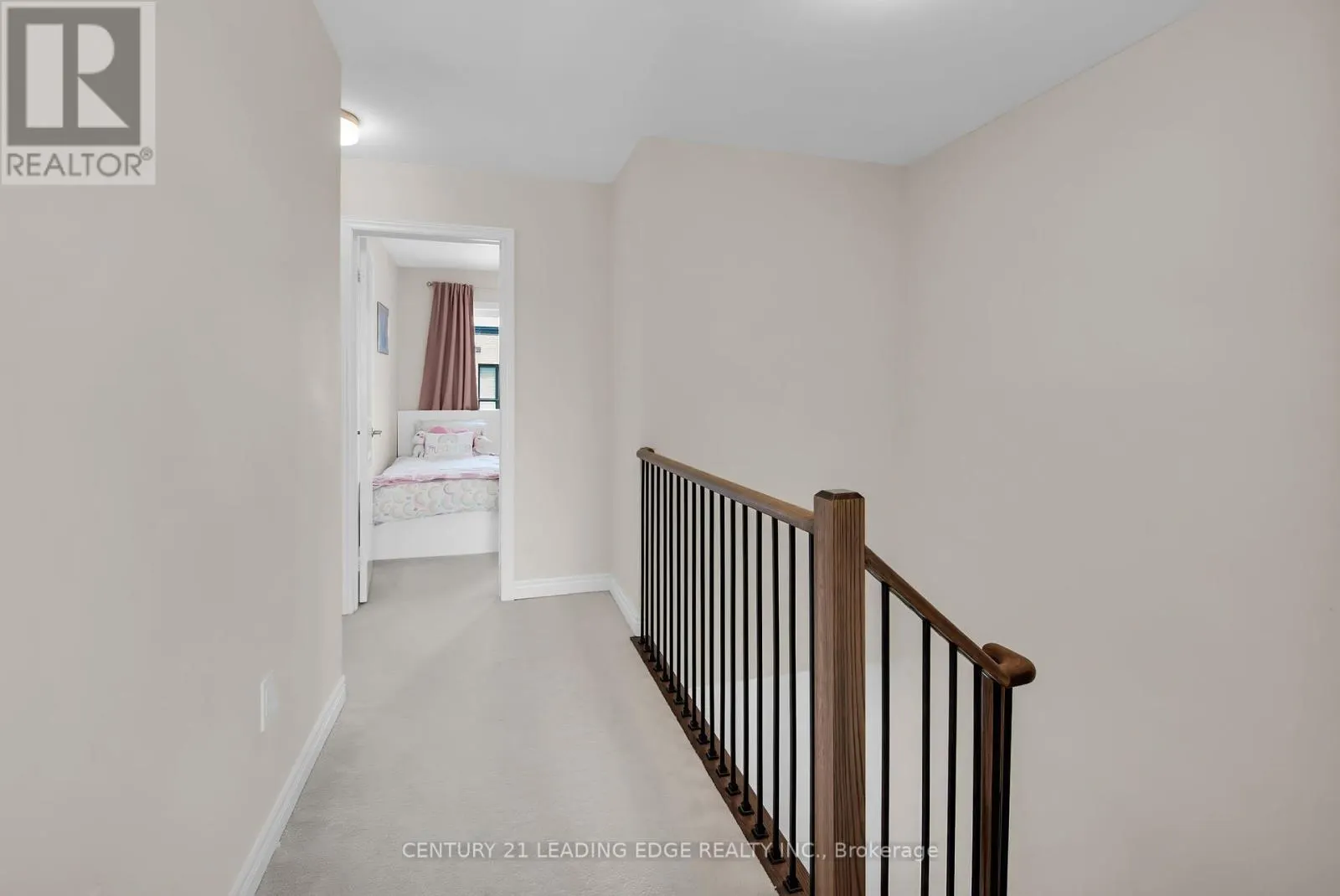1362 GULL CROSSING N