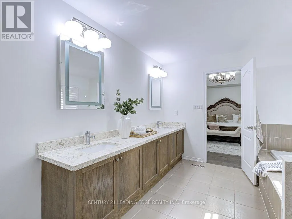39 BUTSON CRESCENT