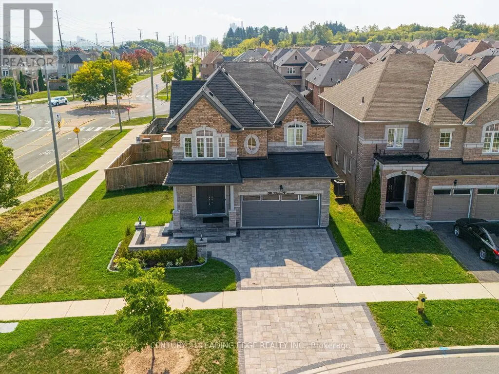 39 BUTSON CRESCENT