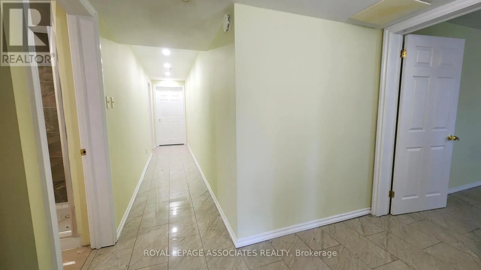 31 HOPTREE AVENUE
