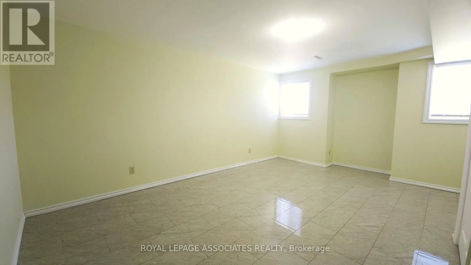 31 HOPTREE AVENUE