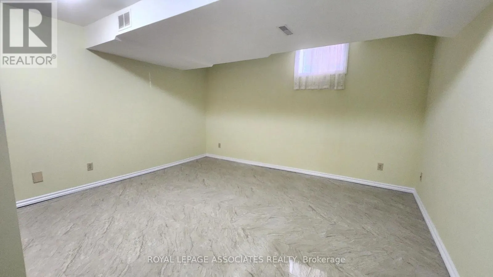 31 HOPTREE AVENUE