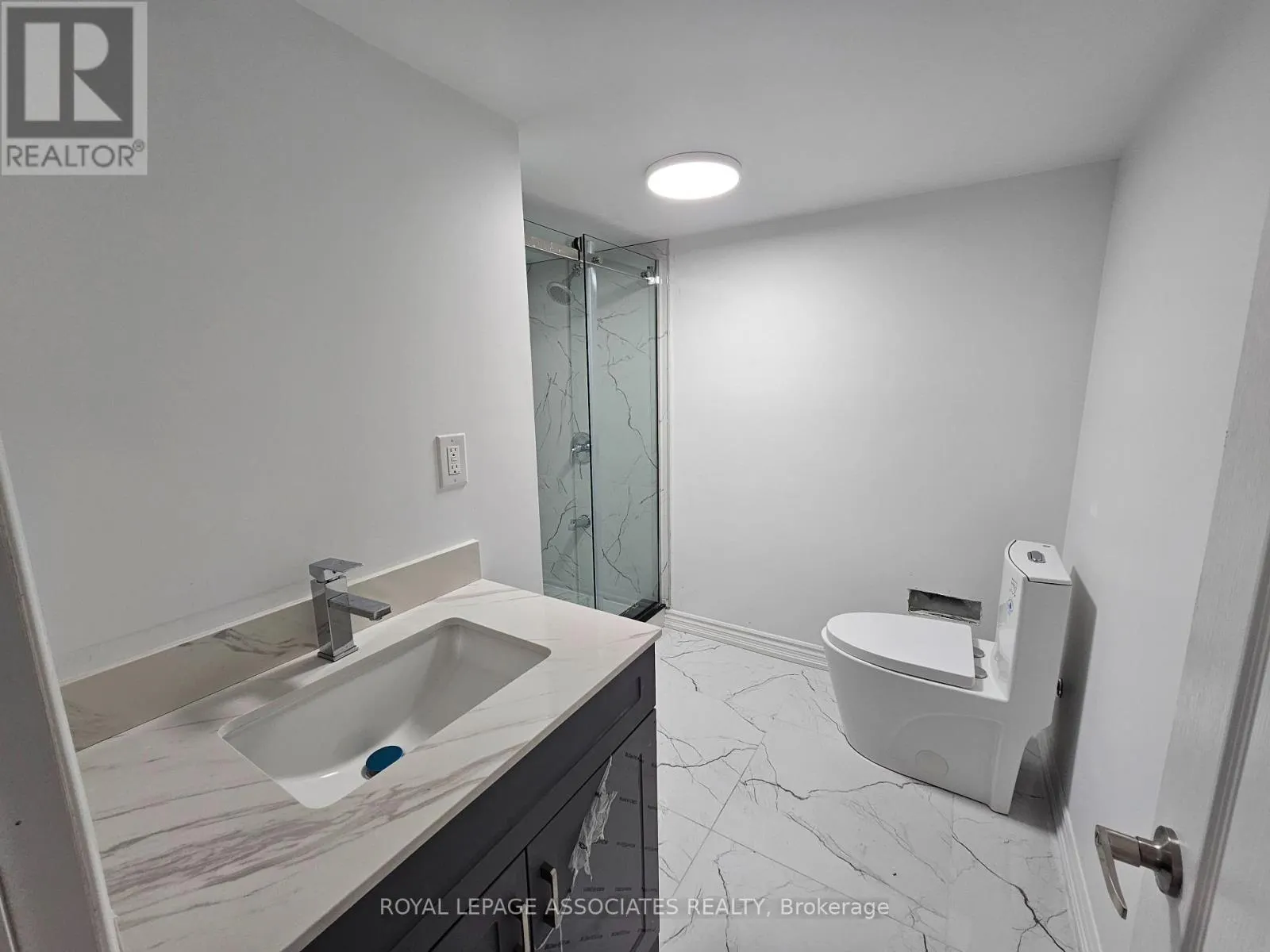 226 MIYAKO COURT