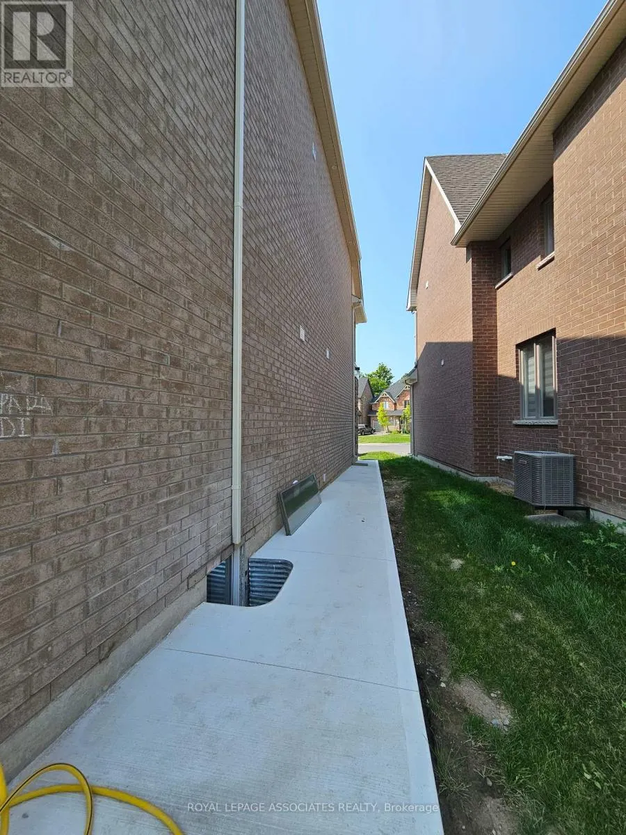 226 MIYAKO COURT