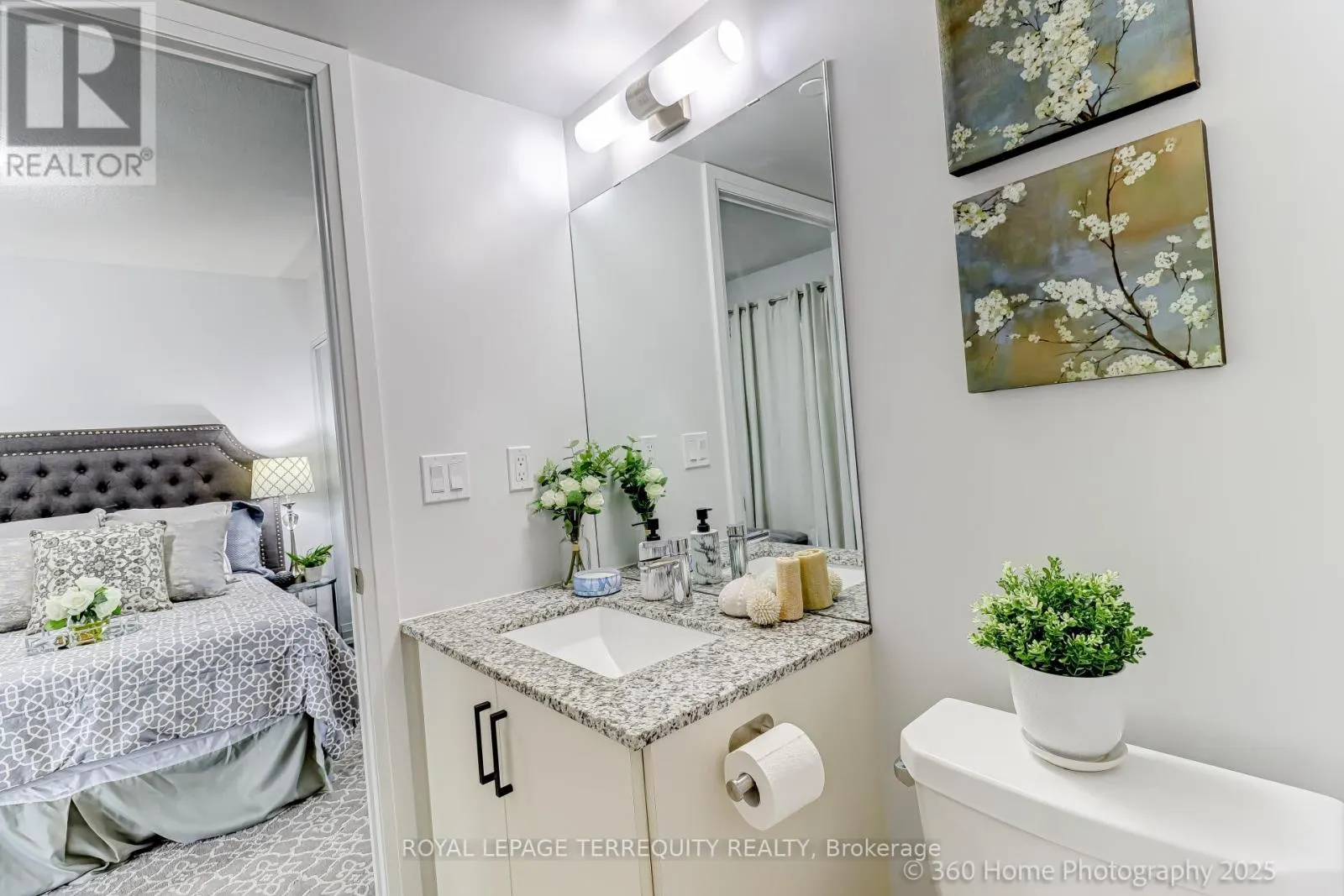 326 - 20 MEADOWGLEN PLACE