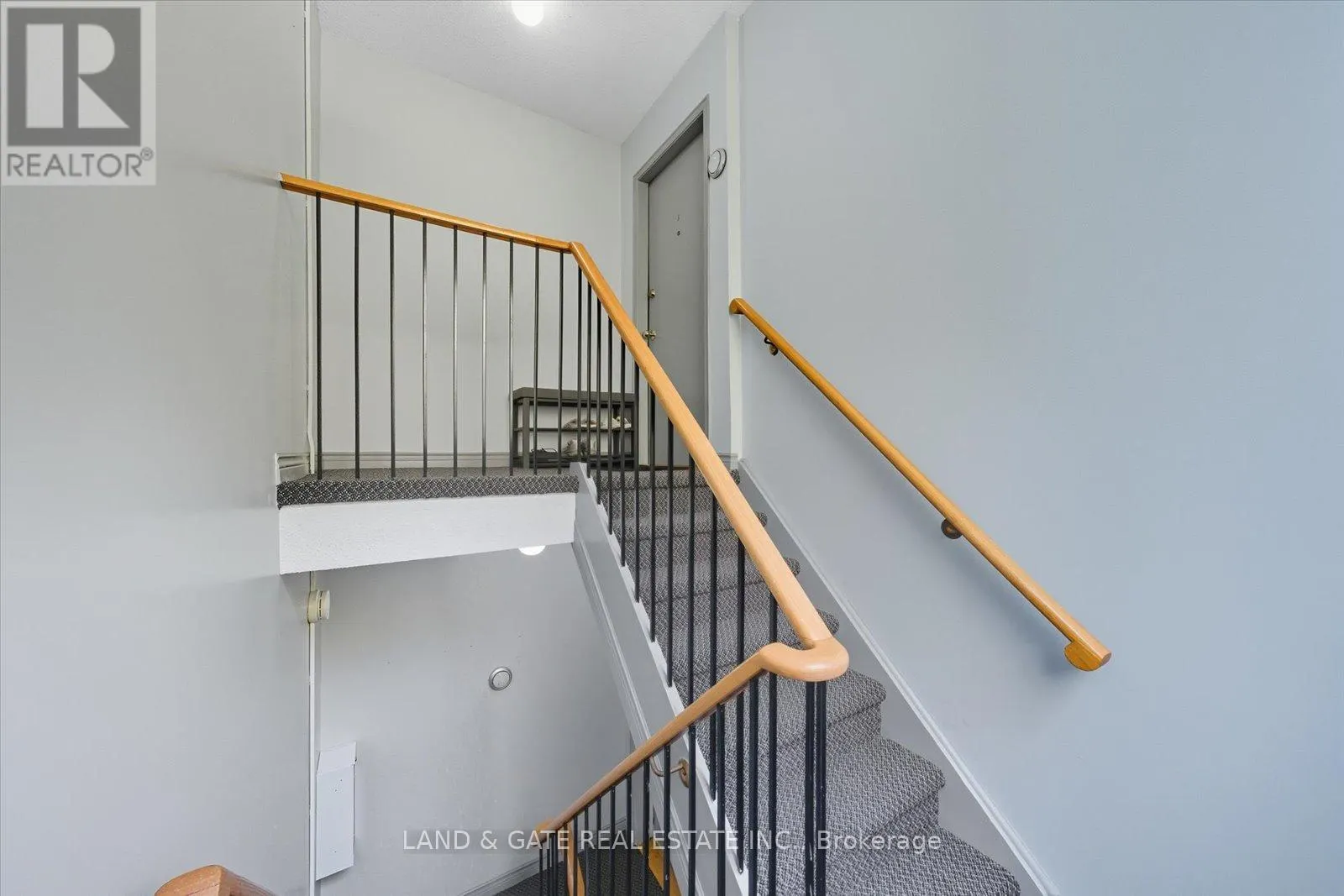 314 HILLSIDE AVENUE